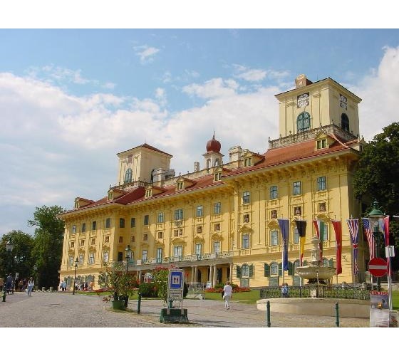 e-a.ir-2208388-Esterhazy castle-Eisenstadt